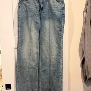 Wide leg jeans